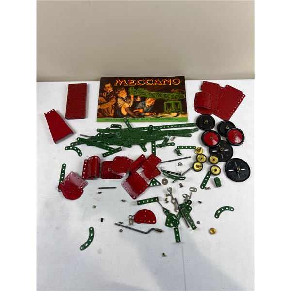 Vintage Meccano Set