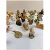Image 3 : Miniature Ceramic Figurines