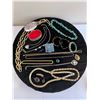 Image 1 : Costume Jewelry Lot