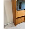 Image 9 : MCM Wall Unit