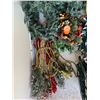 Image 4 : Christmas Lights & Garlands