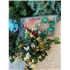 Image 5 : Christmas Ornaments & Decor