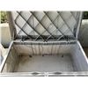 Image 4 : Suncast Deck Box