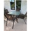 Image 1 : Patio Table & Chairs