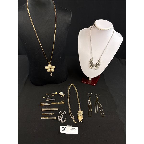 Nice Vintage Collectable Jewelry Lot of Earrings, Necklaces, etc