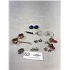 Image 2 : Nice Lot of Vintage Earrings Pins Etc