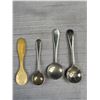 Image 2 : 4 Antique Salt Spoons (Various)