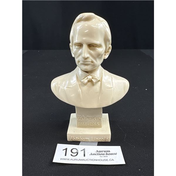 Vintage Abraham Lincoln President Commerative Bust