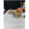 Image 5 : A Japanese HandPainted Satsuma Tea set with Condiment set