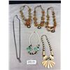 Image 1 : Nice Lot of 5 Vintage Beaded Necklaces