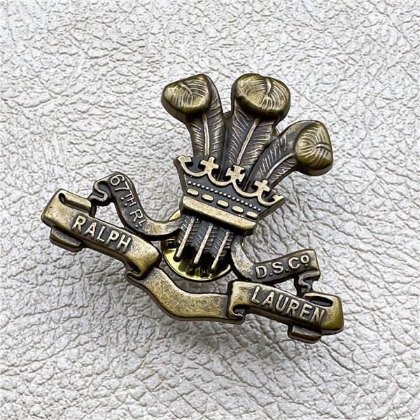 RALPH LAUREN 67TH RL MILITARY STYLE CREST LAPEL PIN