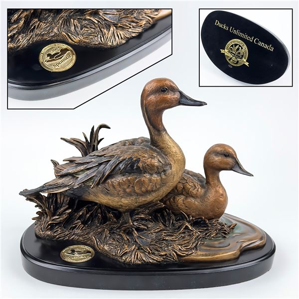 DUCKS UNLIMITED CANADA 2009 SPONSOR SCULPTURE
