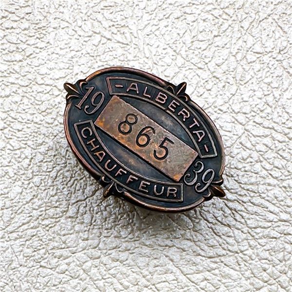 1939 ALBERTA CHAUFFEUR LICENSE BADGE NO. 865 PIN