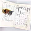 Image 8 : THE HARDY BOOK OF FLIES REFERENCE BOOK