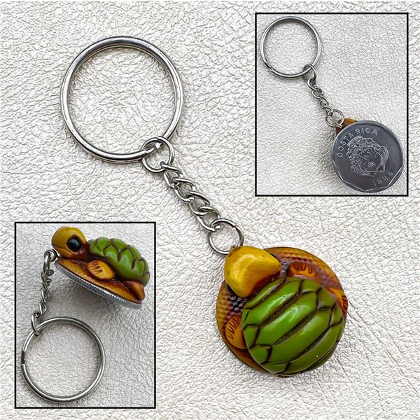 VINTAGE 1985 COSTA RICA TURTLE COIN KEYCHAIN