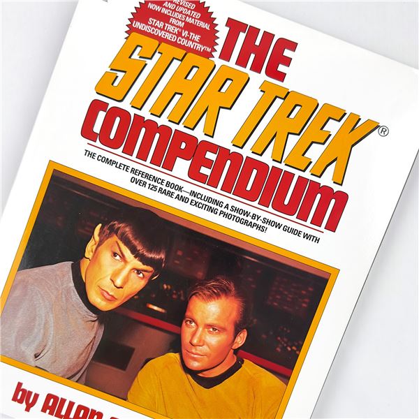 THE STAR TREK COMPENDIUM - REVISED EDITION BOOK