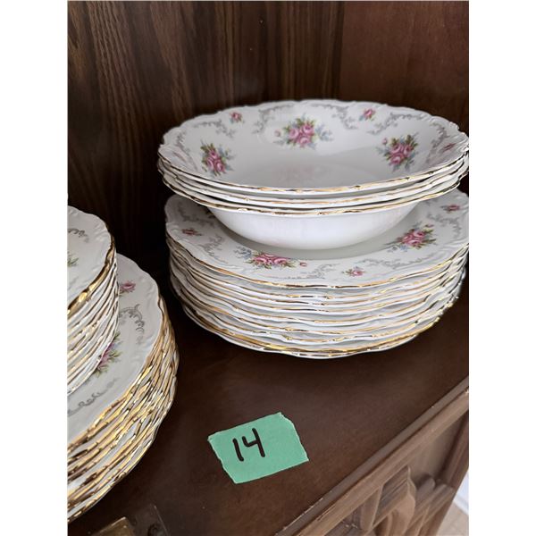 ROYAL ALBERT TRANQUILLITY BONE CHINA DISHES