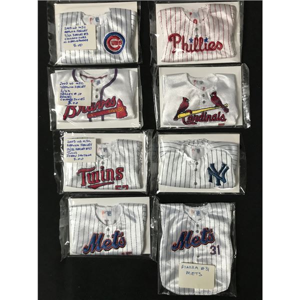 2005 UPPER DECK MINI JERSEY LOT