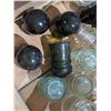 Image 4 : Vintage Canada Apple Crate w/ Vintage insulators