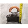 Image 3 : Vintage Tall handle Opening Sad iron