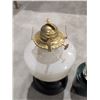 Image 4 : 2 Vintage Oil lamps (1) No shade