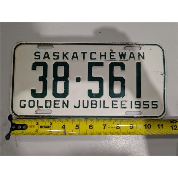 Vintage Sask License Plate 55' 137-730
