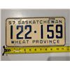 Image 1 : Vintage Sask License Plate 57' 122-159