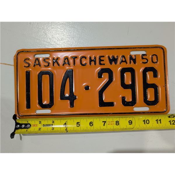 Vintage Sask License Plate 50' 104-296