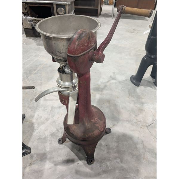 Vintage cream Separator Imperial No.3