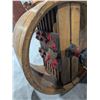 Image 2 : Antique Large Pully Wheel Split belt Pully Farm w/ Rod in Pully