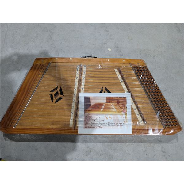 1995 Vintage Stringed Hammer Dulcimer