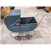 Image 1 : Childs Vintage Doll Stroller