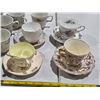 Image 2 : Lot of Assorted Vintage China Cups and Saucers