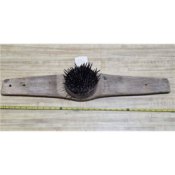 Antique Hand-Crafted Wooden Flax Hackle / Wool Comb