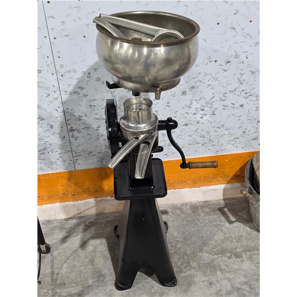 Antique Cream Separator