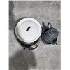 Image 3 : Enamelware Pots and Tea Kettle