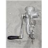 Image 1 : (1) Vintage Meat Grinder