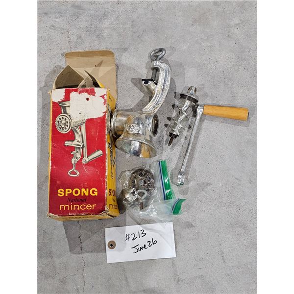 Vintage Spong Meat Mincer/Grinder in Original Box