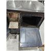 Image 2 : Vintage Cast Iron Stove