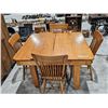 Image 1 : Vintage Kitchen Table Set w/ (4) Chairs & Center Leaf