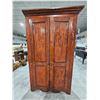 Image 1 : primitive pine wardrobe