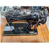 Image 4 : Vintage Folding Singer Sewing Machine Table