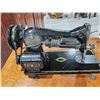 Image 5 : Vintage Folding Singer Sewing Machine Table