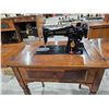Image 2 : Vintage Folding Singer Sewing Machine Table