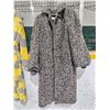 Image 6 : (2) Vintage Ladies Dresses, (1) Heavy Vintage Wool Coat