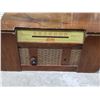 Image 2 : Vintage Arcadia Standard Broadcast Radio
