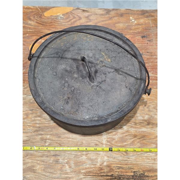Antique Cast Iron Pot