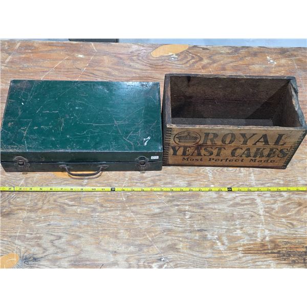 Vintage Royal Yeast Cakes Crate