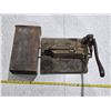 Image 1 : Mechanical Grain Kernel Cutter and Catch Box