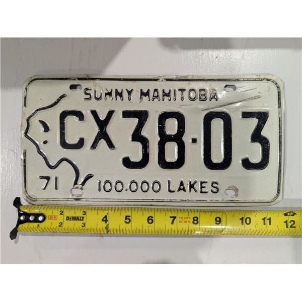 Vintage Manitoba License Plate 71' CX 38-03